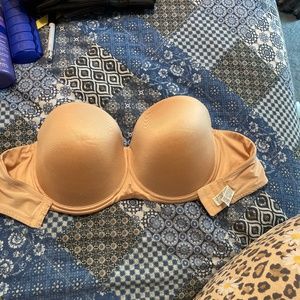 Wacoal beige strapless bra 38d new
